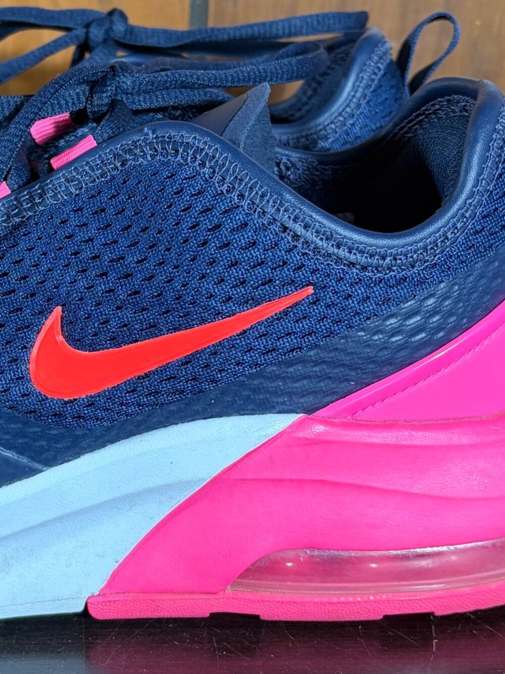 NIke Air Max Motion 2 Navy Pink Blast Womens Sz 8 - CZ7996-400 - EUC